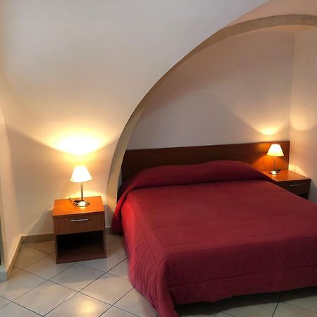 B&B Tarasia Ragusa Ngoại thất bức ảnh