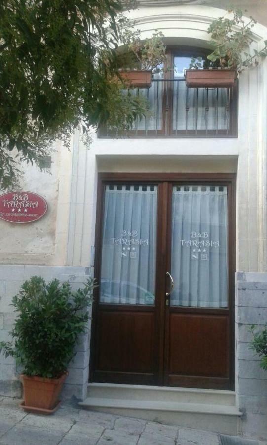 B&B Tarasia Ragusa Ngoại thất bức ảnh